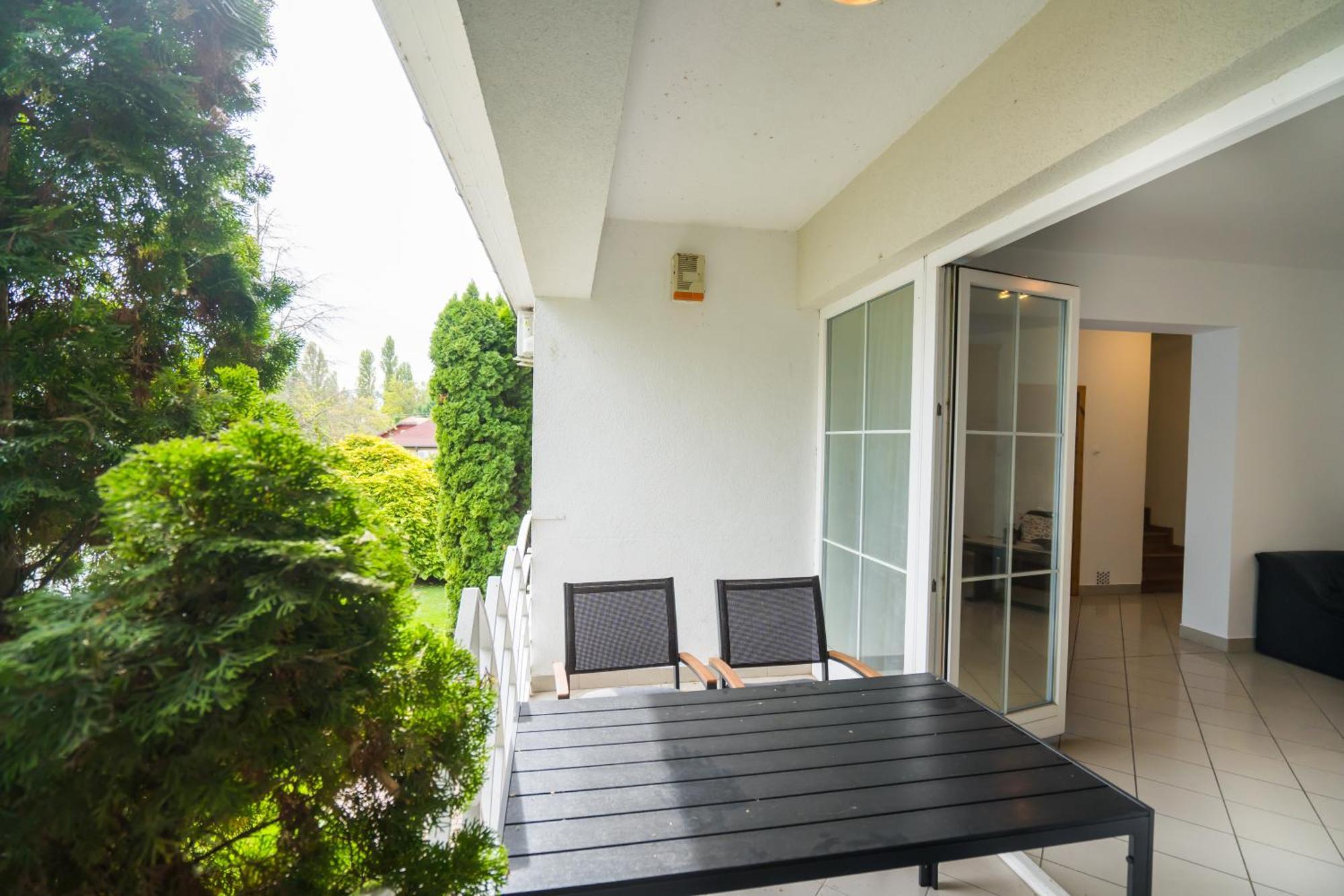 Gyorfi Apartmanhaz 자르마디 외부 사진