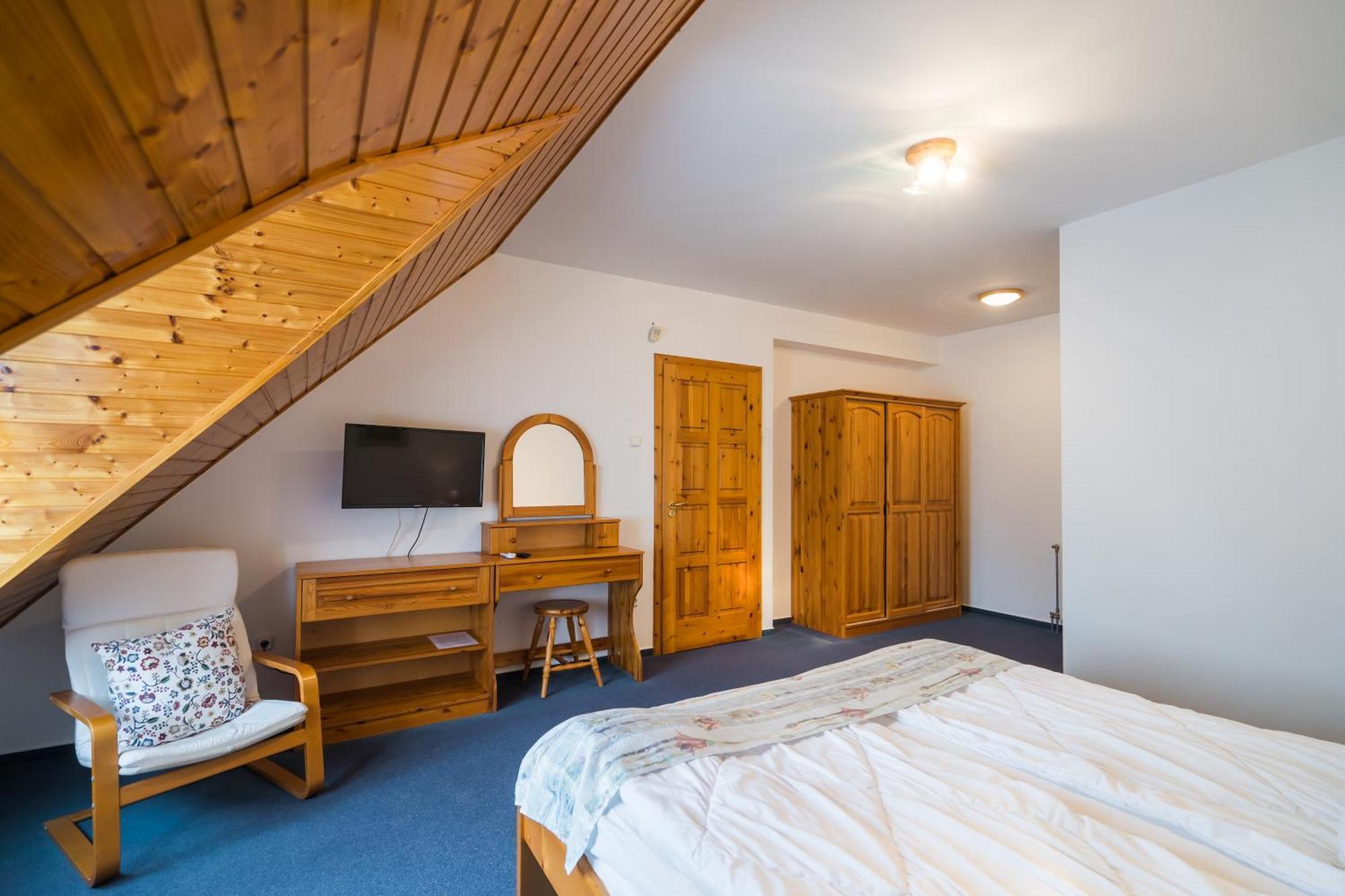 Gyorfi Apartmanhaz 자르마디 외부 사진