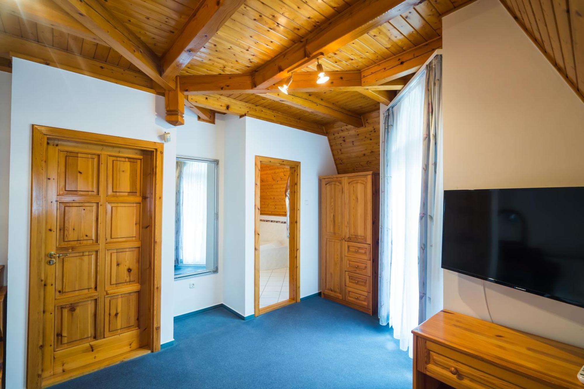 Gyorfi Apartmanhaz 자르마디 외부 사진