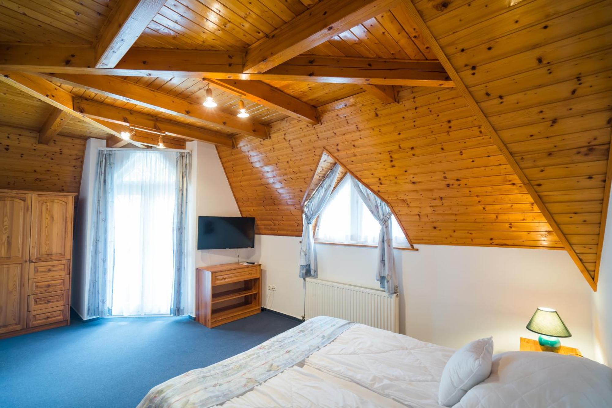 Gyorfi Apartmanhaz 자르마디 외부 사진